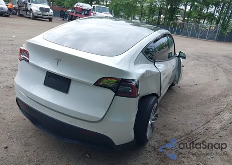 2021 Tesla Model Y Performance Dual Motor All-Wheel Drive/Standard Range Rear-Wheel Drive из США, поврежденный, VIN 5YJYGAED8MF173496